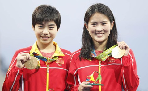 女双十米台五连冠 卫冕跳水女王