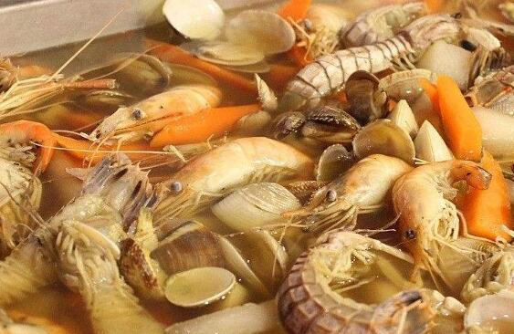 卖海鲜一天能挣多少钱